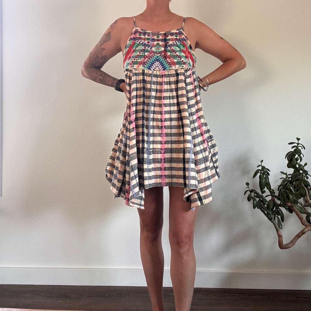 Urban outfitters brand new dress without tags size M .